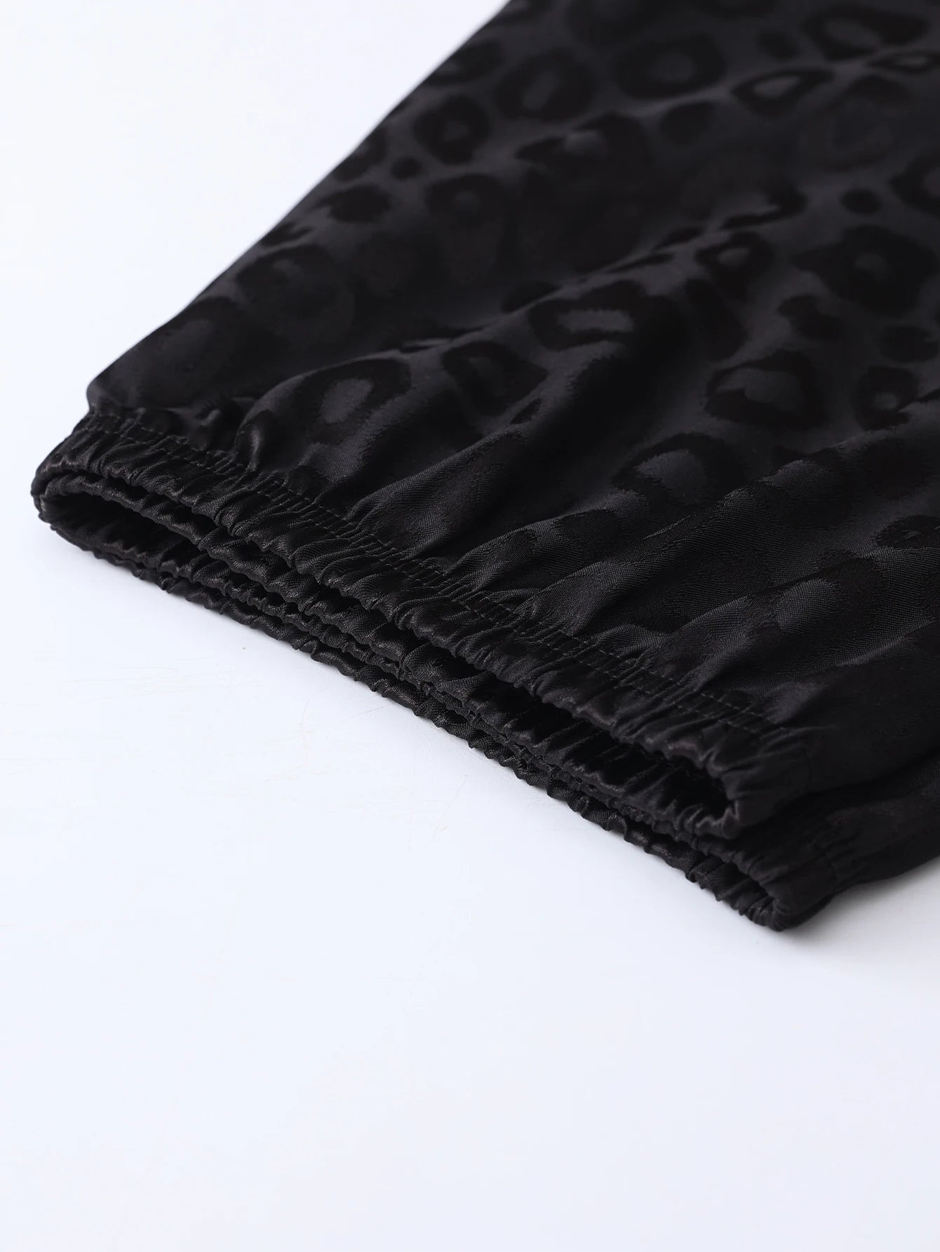 Men’s Summer Ice Silk Pajama Set – Short Sleeve & Thin Cardigan