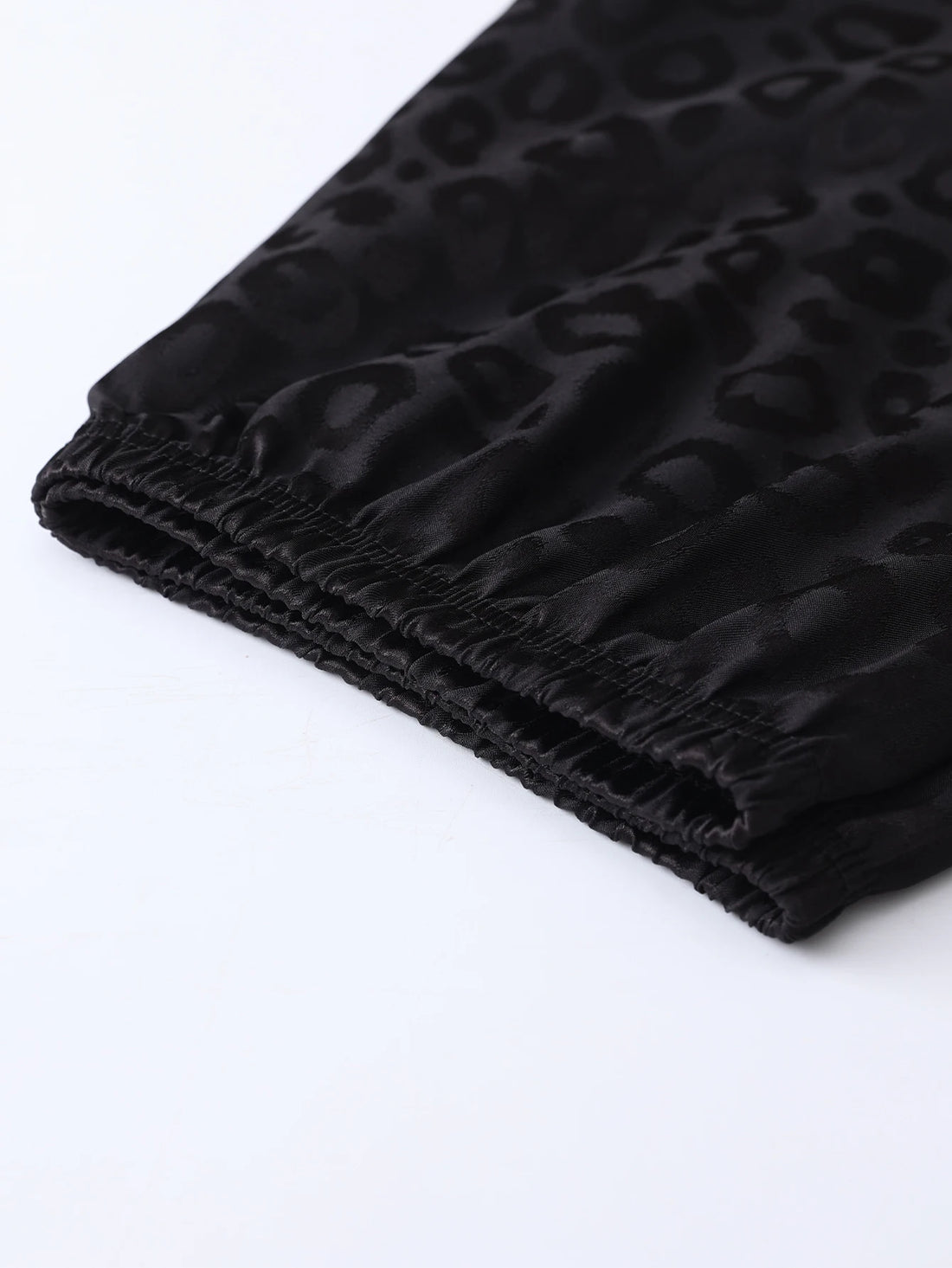 Men’s Summer Ice Silk Pajama Set – Short Sleeve & Thin Cardigan