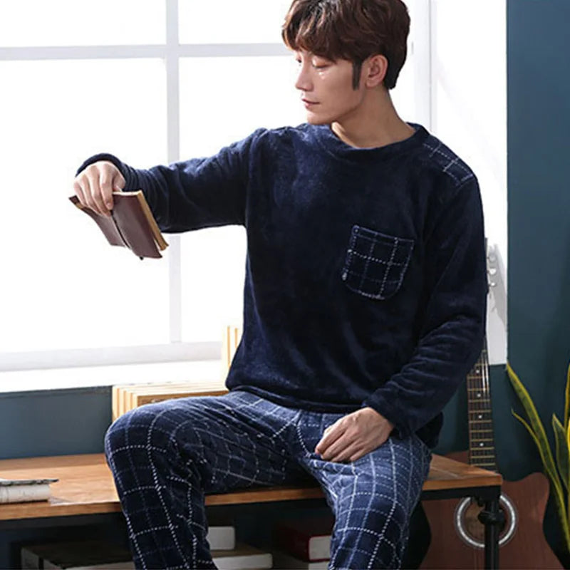 2pcs Men’s Coral Fleece Pajama Set – Fall & Winter