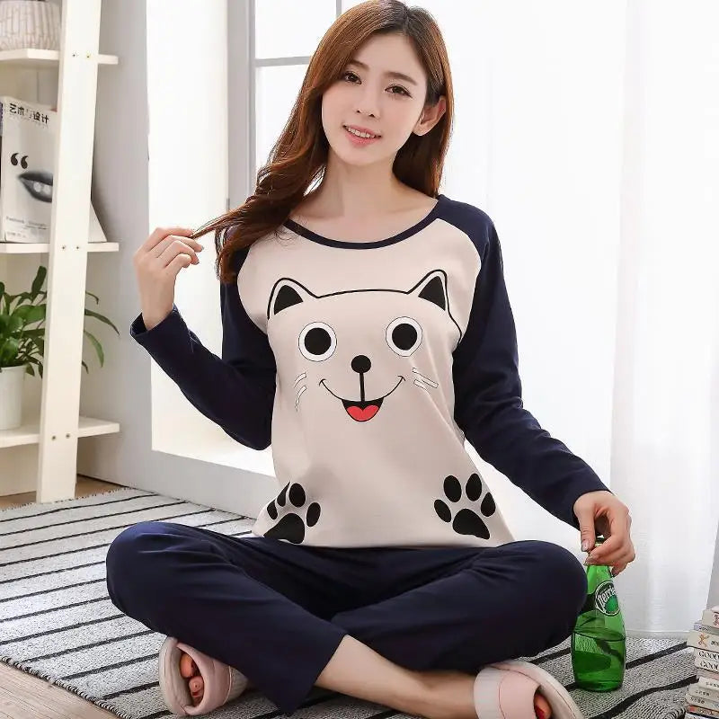 Women’s Autumn Bear & Cat Pajama Set