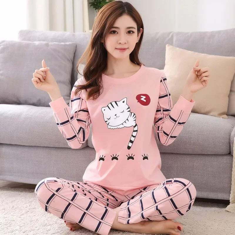 Women’s Autumn Bear & Cat Pajama Set