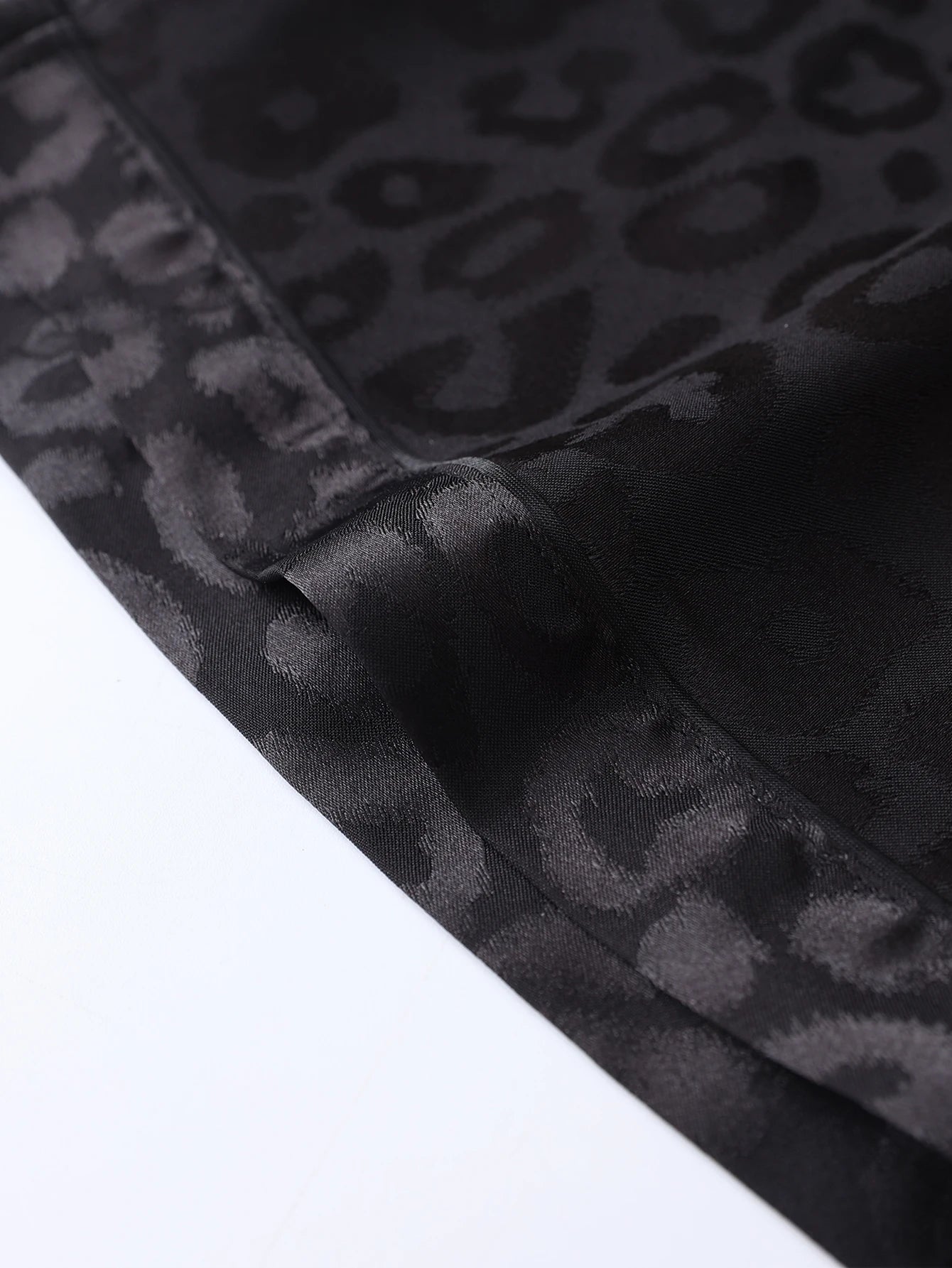 Men’s Summer Ice Silk Pajama Set – Short Sleeve & Thin Cardigan